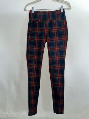 So | Plaid High Waisted Leggings w/ Back Pockets Red | XS (Juniors)